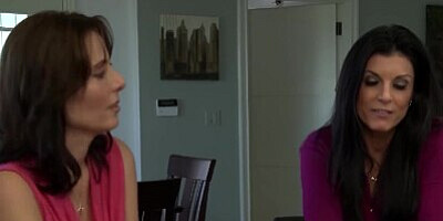 India Summer Lesbian Porn. Girl on Girl XXX - Lesbify.com